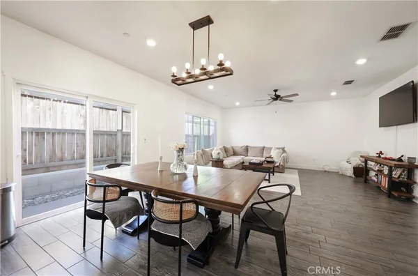 $422,500 | 9612 Cobble Creek Dr. Drive, Shafter, CA 93263