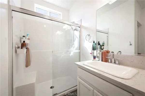 $422,500 | 9612 Cobble Creek Dr. Drive, Shafter, CA 93263