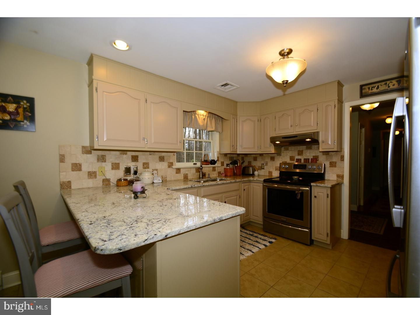 618 Kulp Road Perkiomenville, PA 18074 - Photo 11 of 25 Gallery Image 11