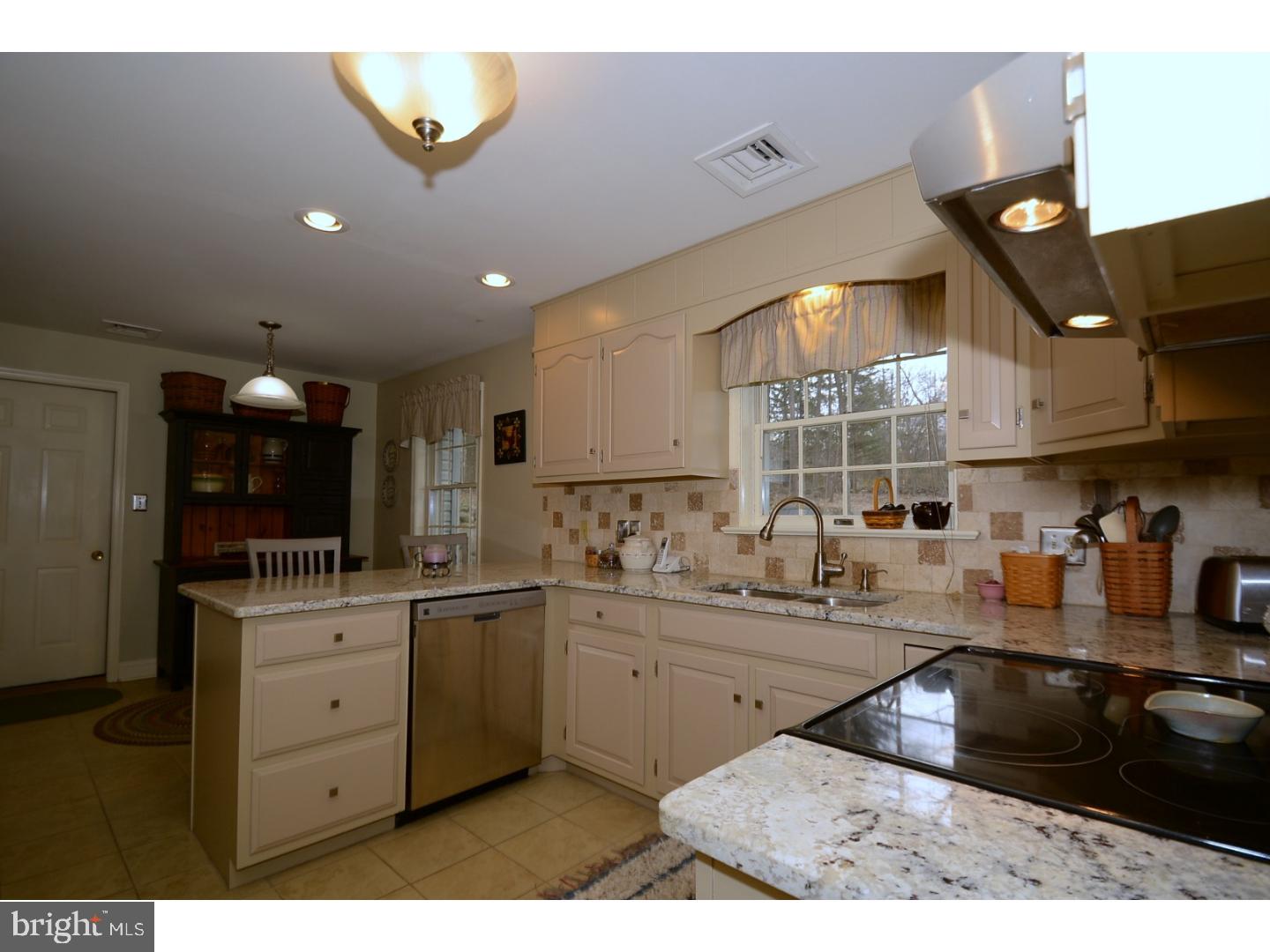 618 Kulp Road Perkiomenville, PA 18074 - Photo 12 of 25 Gallery Image 12