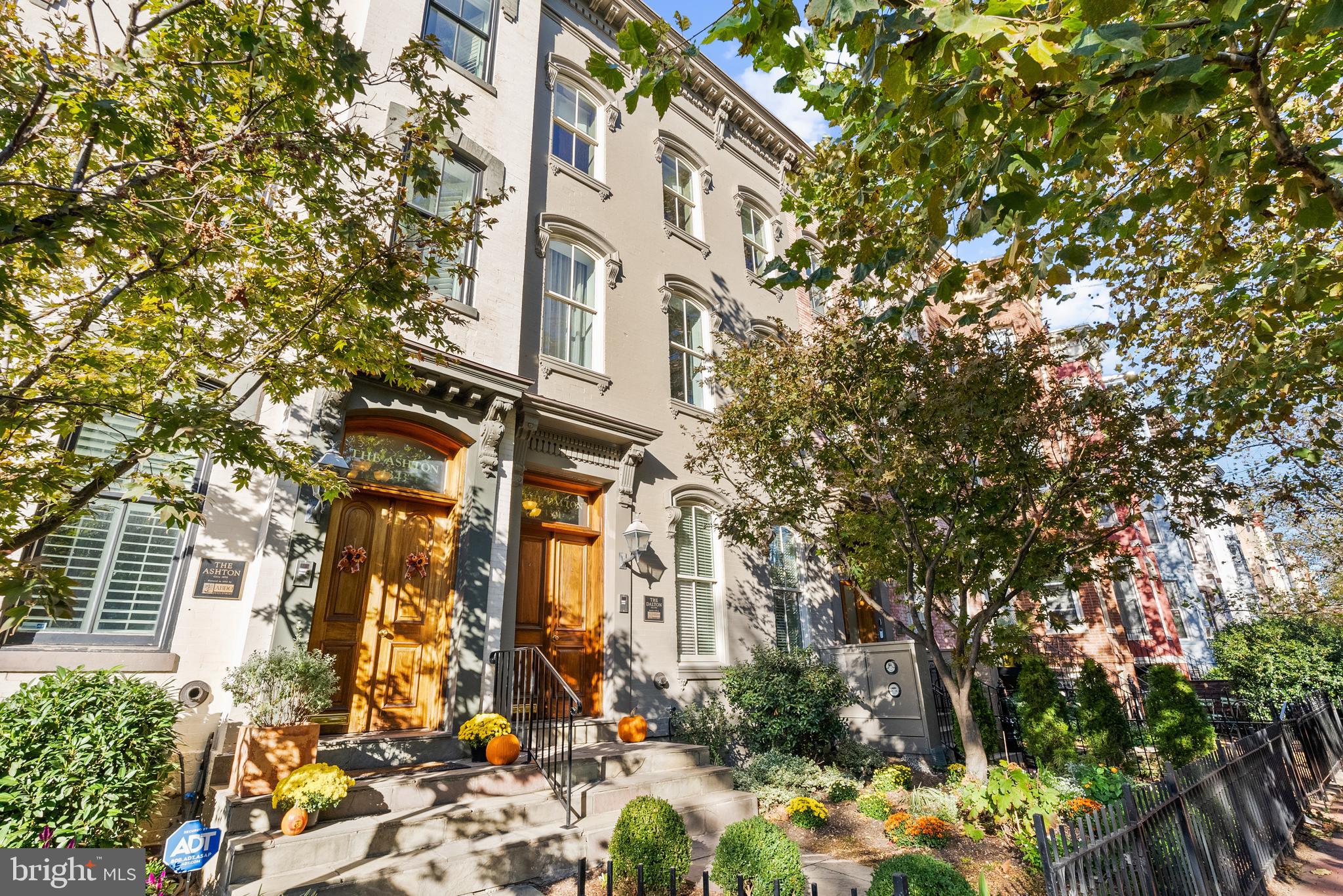1341 Q Street Northwest, Unit B Washington, DC 20009 - Photo 2 of 31 front view of a building