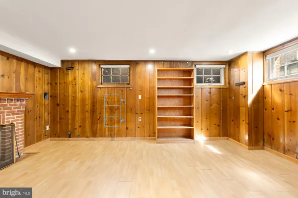 $899,000 | 3520 Davenport Street Northwest, Washington, DC 20008