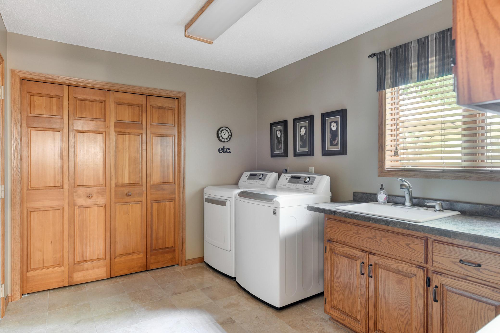 15350 83rd High Road Maple Grove, MN 55311 - Photo 22 of 44 Gallery Image 22