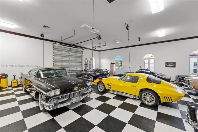 $7,500,000 | 18451 Southwest 158th Street, Miami, FL 33187