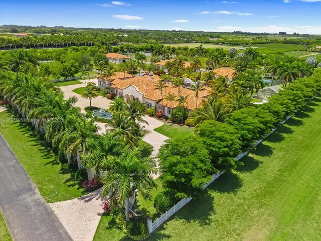 $7,500,000 | 18451 Southwest 158th Street, Miami, FL 33187