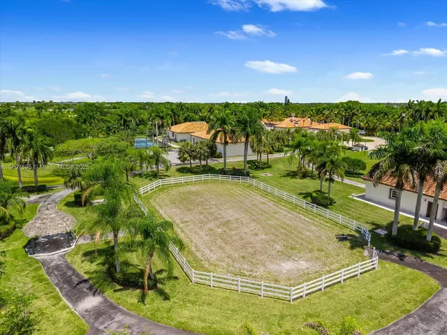 $7,500,000 | 18451 Southwest 158th Street, Miami, FL 33187