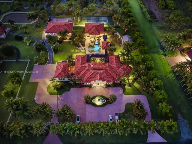 $7,500,000 | 18451 Southwest 158th Street, Miami, FL 33187