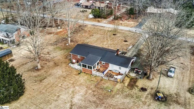 $330,000 | 104 Owens Drive, Inman, SC 29349