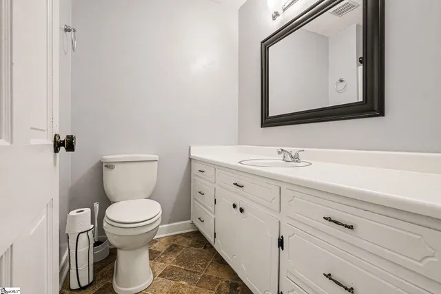 $330,000 | 104 Owens Drive, Inman, SC 29349