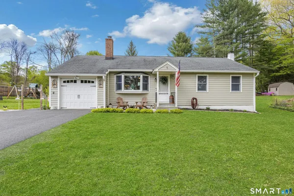 $429,000 | 5 Sand Pit Road, New Milford, CT 06776