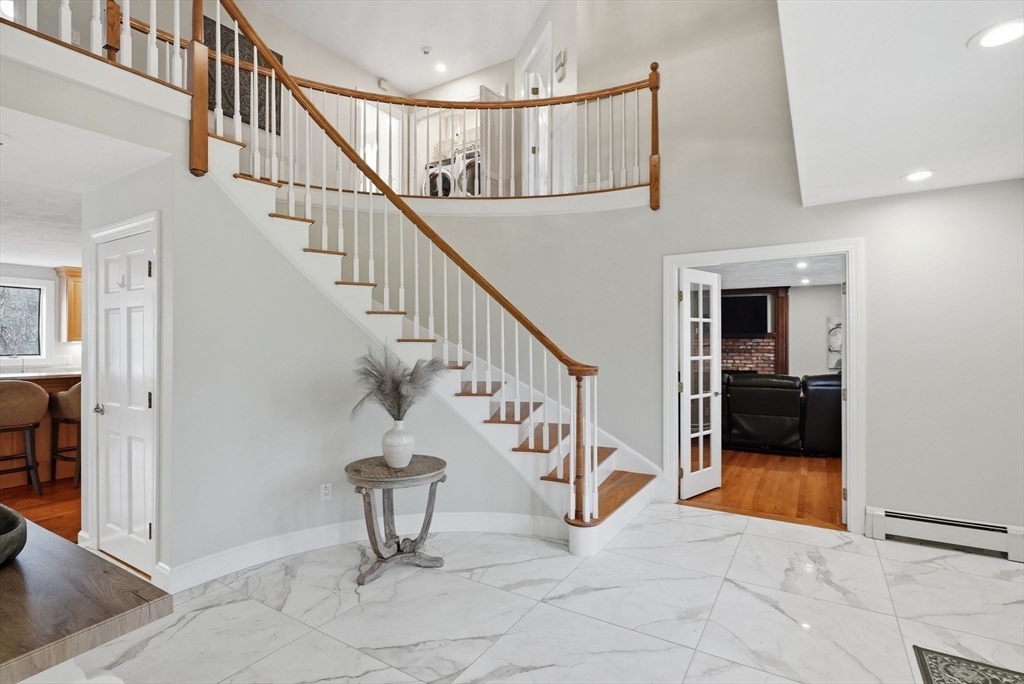 52 East Street Middleton, MA 01949 - Photo 16 of 40