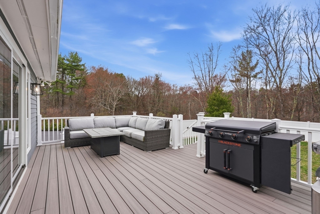 52 East Street Middleton, MA 01949 - Photo 32 of 40