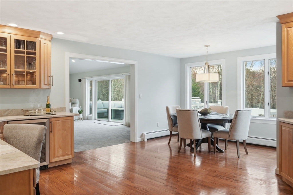 52 East Street Middleton, MA 01949 - Photo 8 of 40