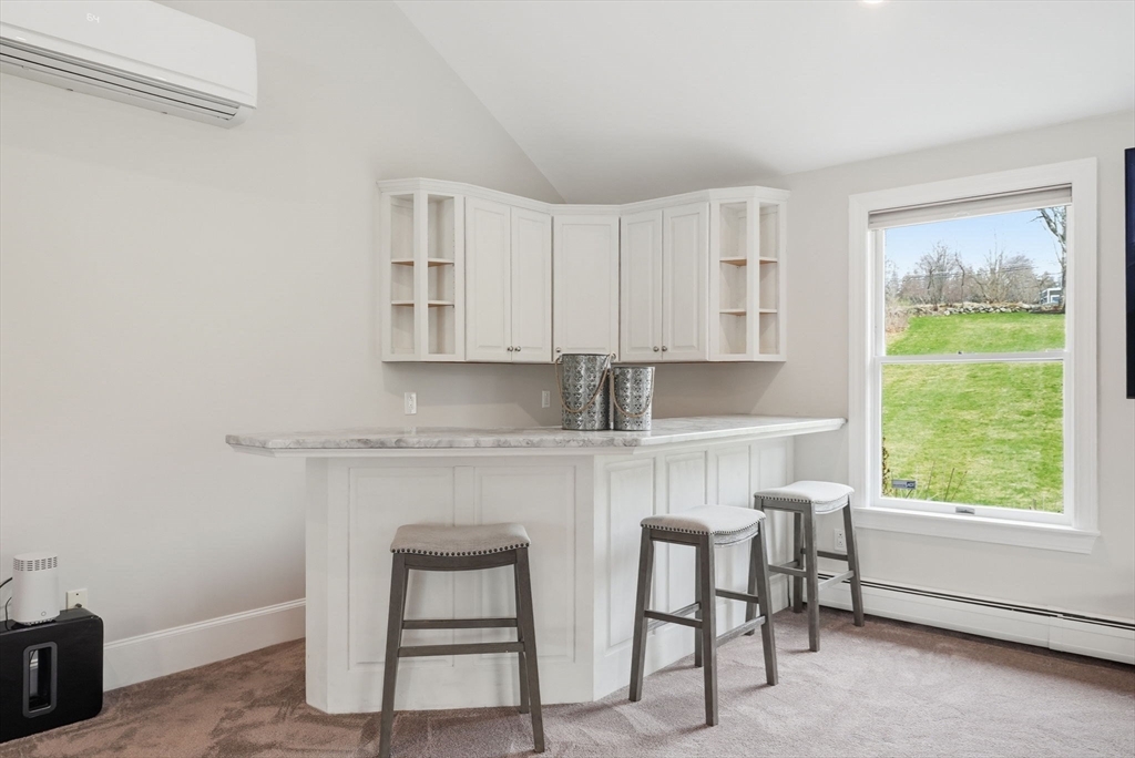 52 East Street Middleton, MA 01949 - Photo 10 of 40