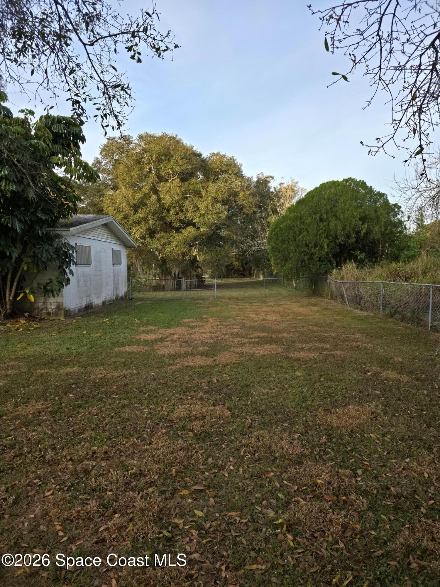 4365 Highway 1 Mims, FL 32754 - Photo 19 of 37 a view of a field with an trees