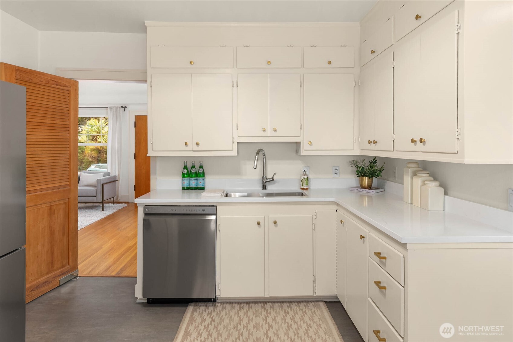 4411 2nd Avenue Northwest Seattle, WA 98107 - Photo 9 of 30