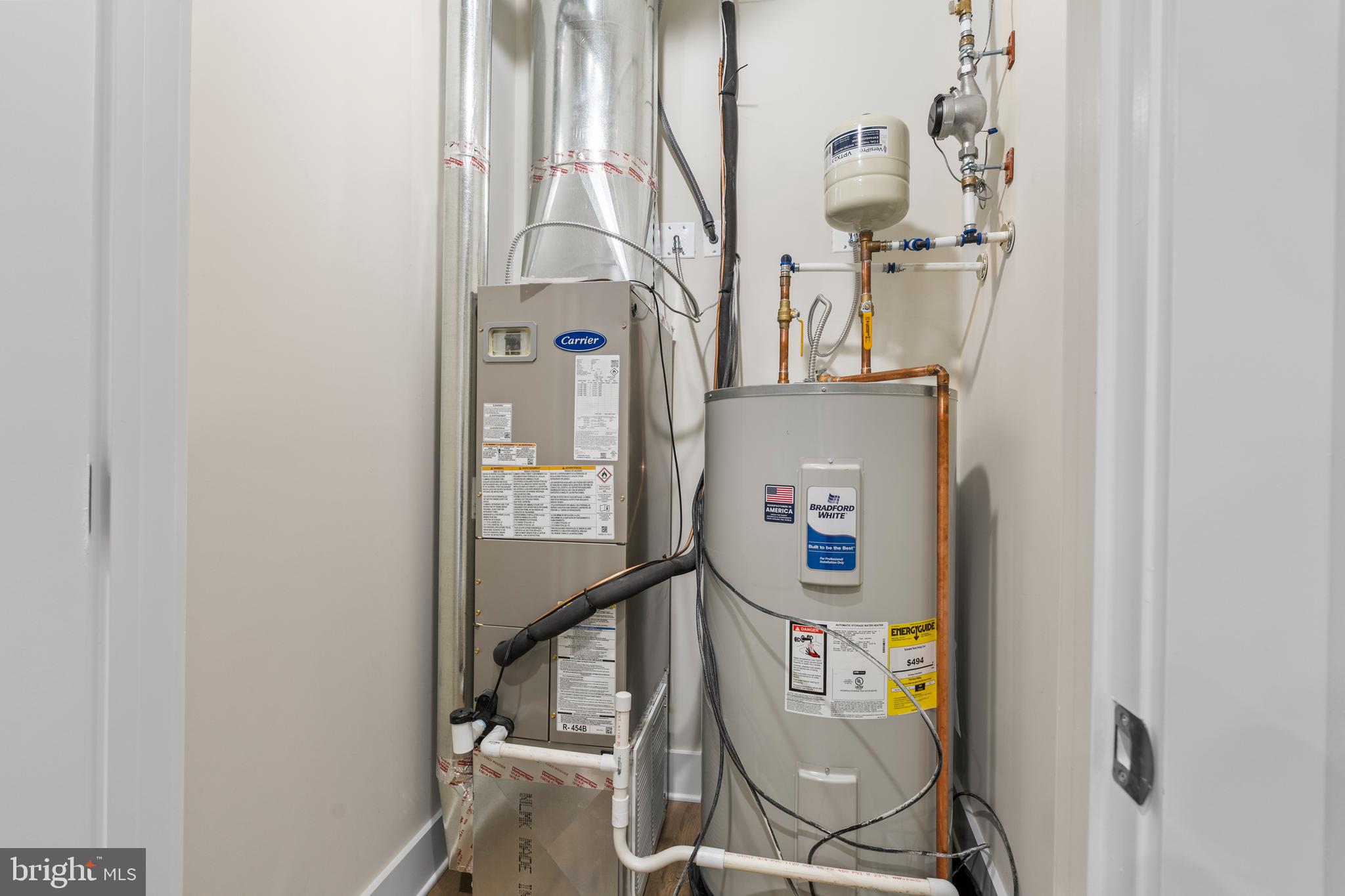 30 West Broad Street Souderton, PA 18964 - Photo 30 of 40 a view of living room