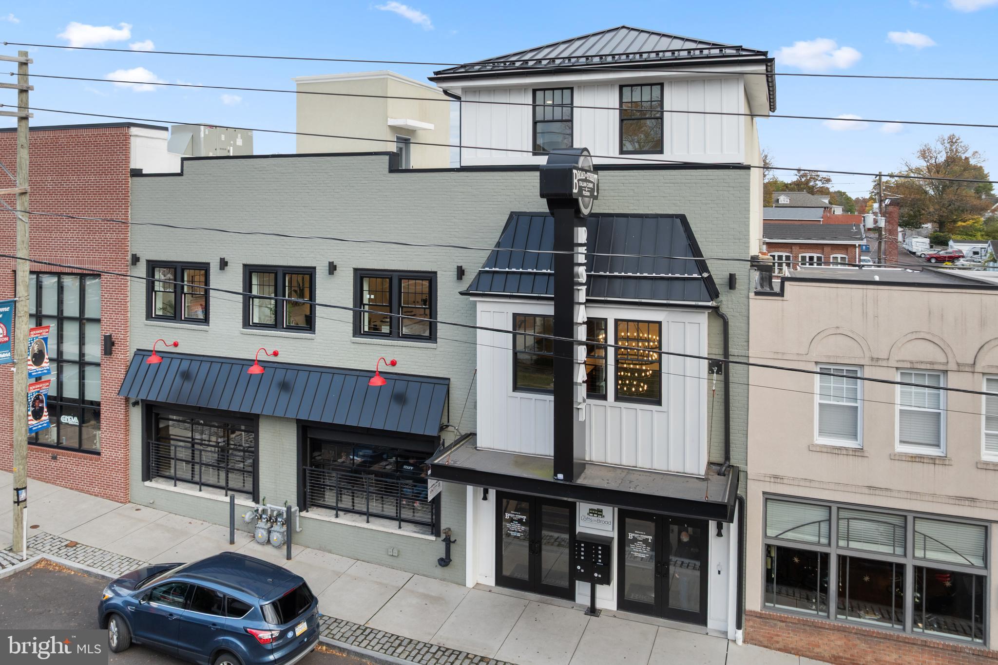 30 West Broad Street Souderton, PA 18964 - Photo 32 of 40 a front view of a building with parking space