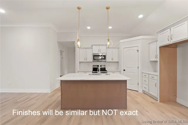 $394,900 | 13955 Deer Run Trace, Unit LOT 404, Floyds Knobs, IN 47143