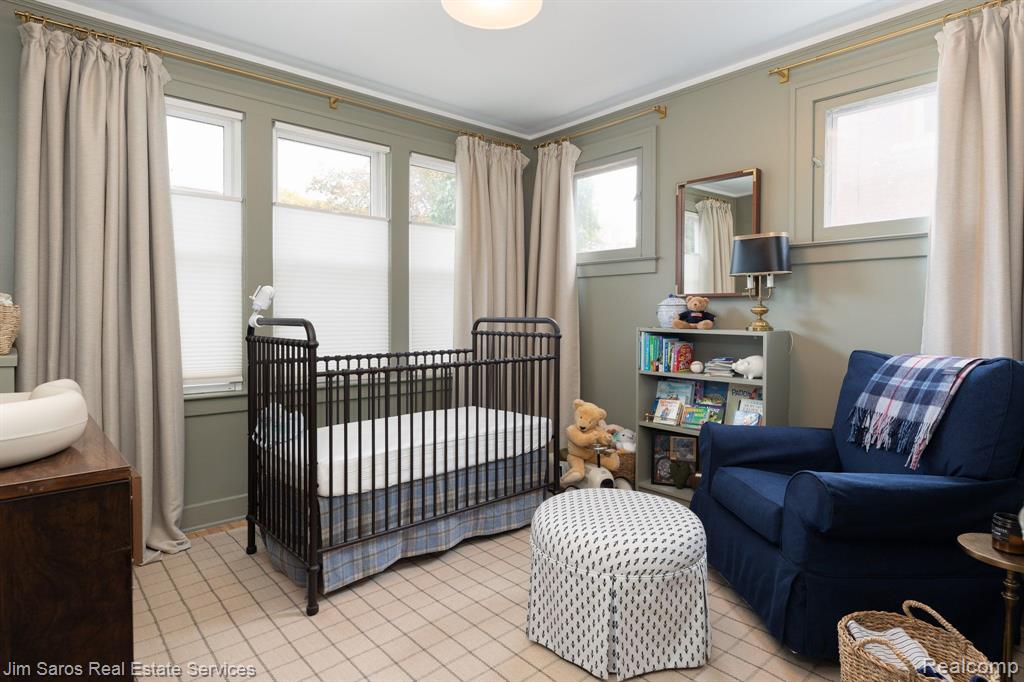 974 Nottingham Road Grosse Pointe Park, MI 48230 - Photo 10 of 18