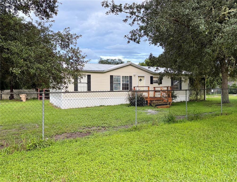 43822 Sterling Road Paisley, FL 32767 - Photo 1 of 43 Gallery Image 1