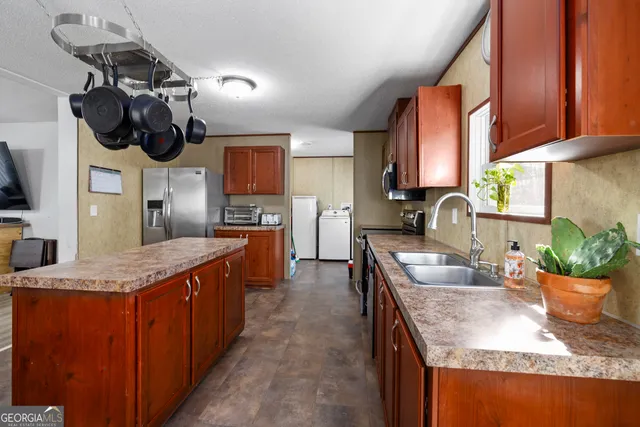 $160,000 | 225 Merry Drive Northwest, Milledgeville, GA 31061