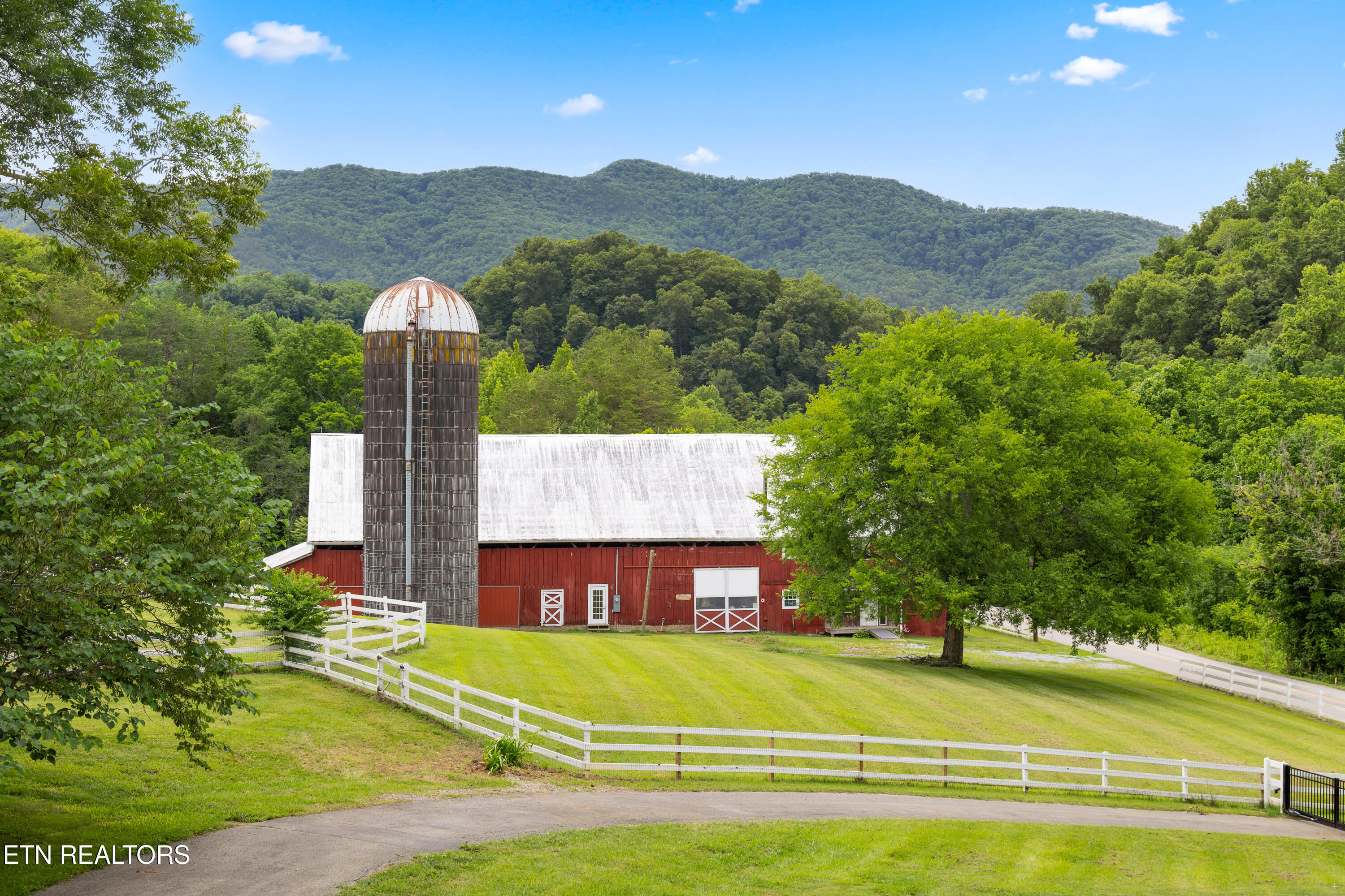 1640 Munsey Hatcher Road Seymour, TN 37865 - Photo 28 of 60 Mountain View