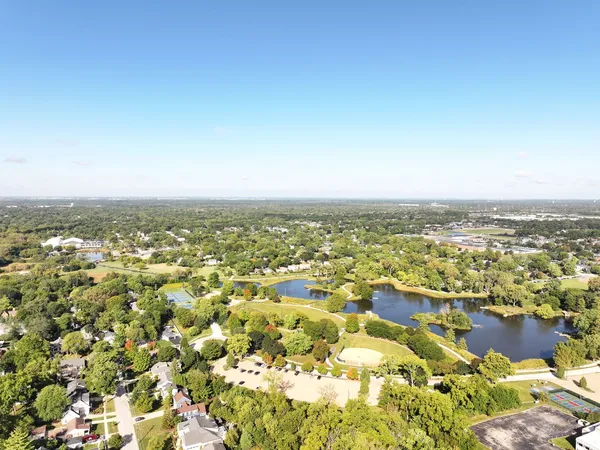 $419,900 | 114 West Prairie Avenue, Wheaton, IL 60187