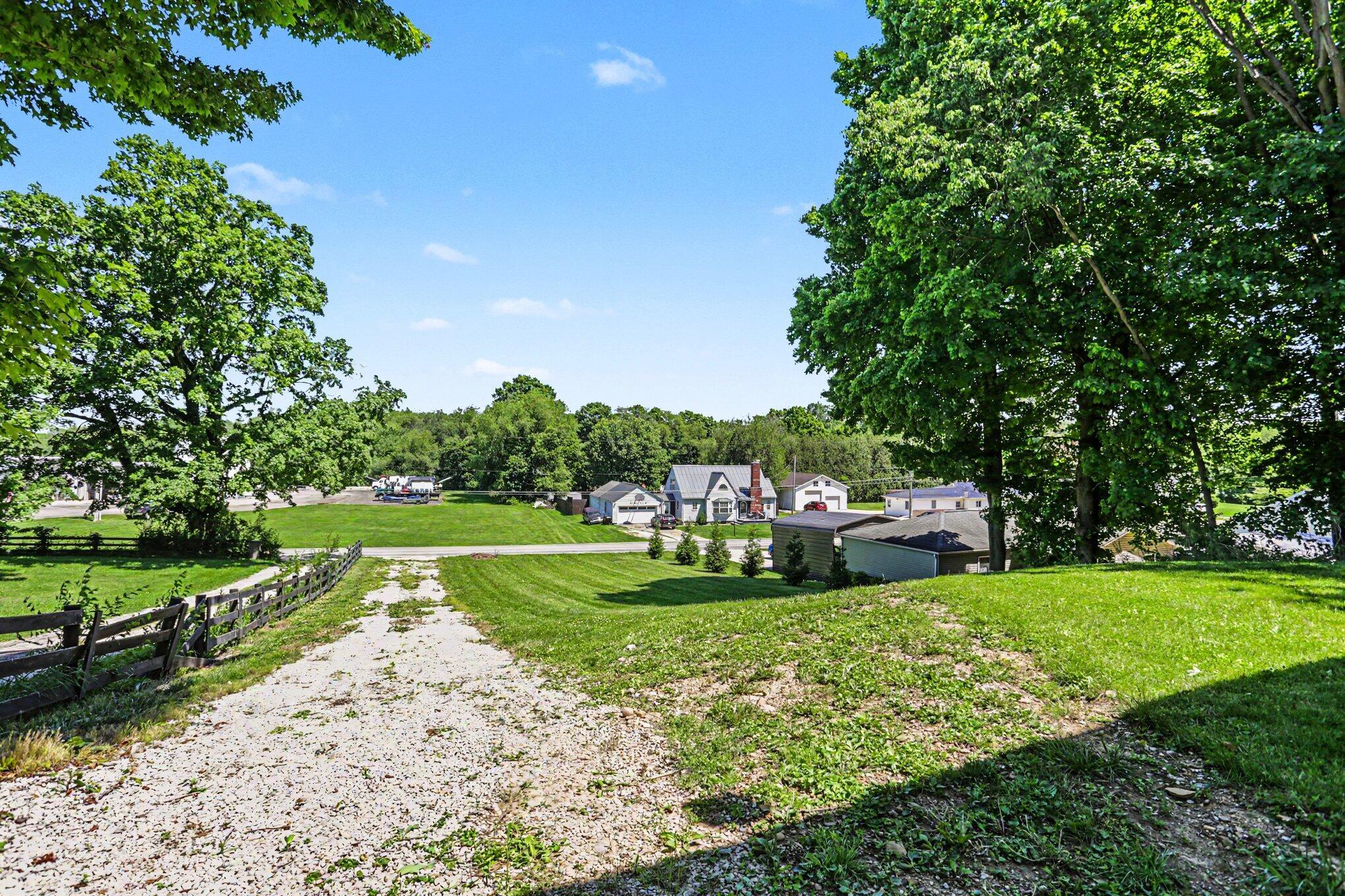 9030 Columbus Road Mount Vernon, OH 43050 - Photo 30 of 39 026_file_7534