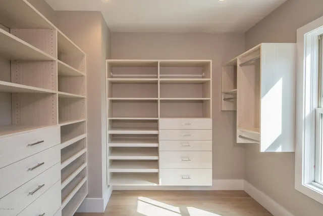 $13,500 | 38 St Roch Avenue, Unit G, Greenwich, CT 06830