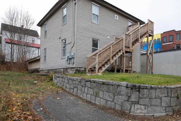 $155,000 | 129 Washington Street, Rumford, ME 04276