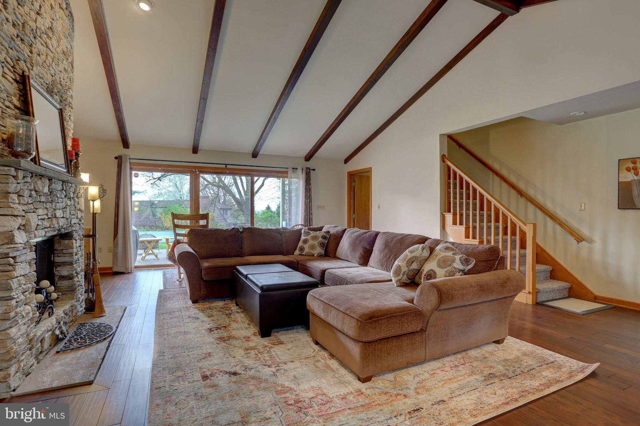 389 Arbor Road Lancaster, PA 17601 - Photo 5 of 32 Gallery Image 5