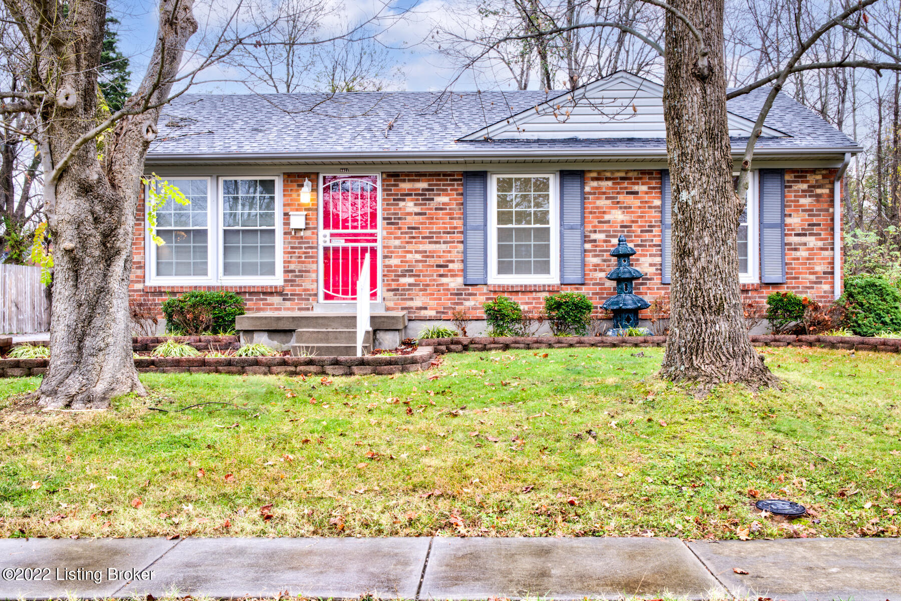 8821 Moody Road Louisville, KY 40219 - Photo 1 of 28 GSP-8821_Moody_Ln-1