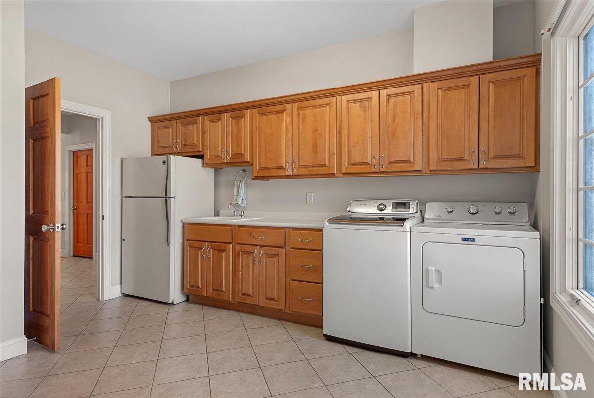 1605 Scarlett Place Springfield, IL 62704 - Photo 28 of 69