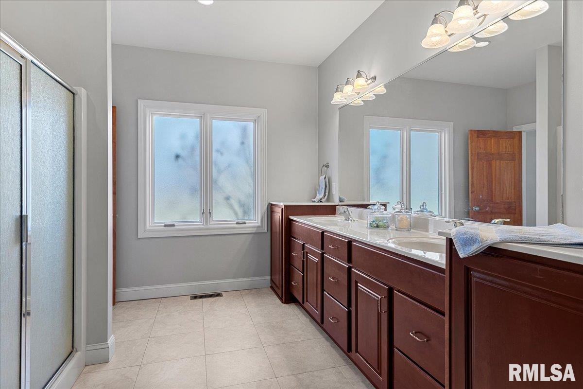 1605 Scarlett Place Springfield, IL 62704 - Photo 40 of 69