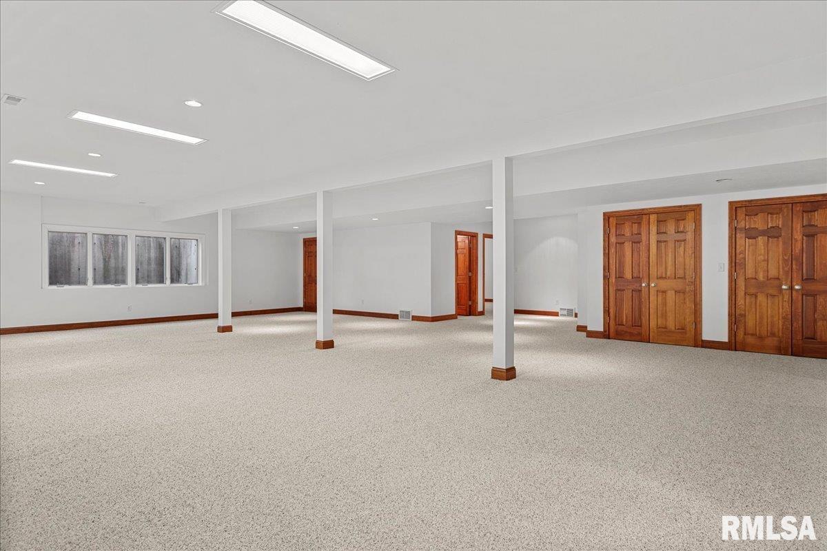 1605 Scarlett Place Springfield, IL 62704 - Photo 56 of 69