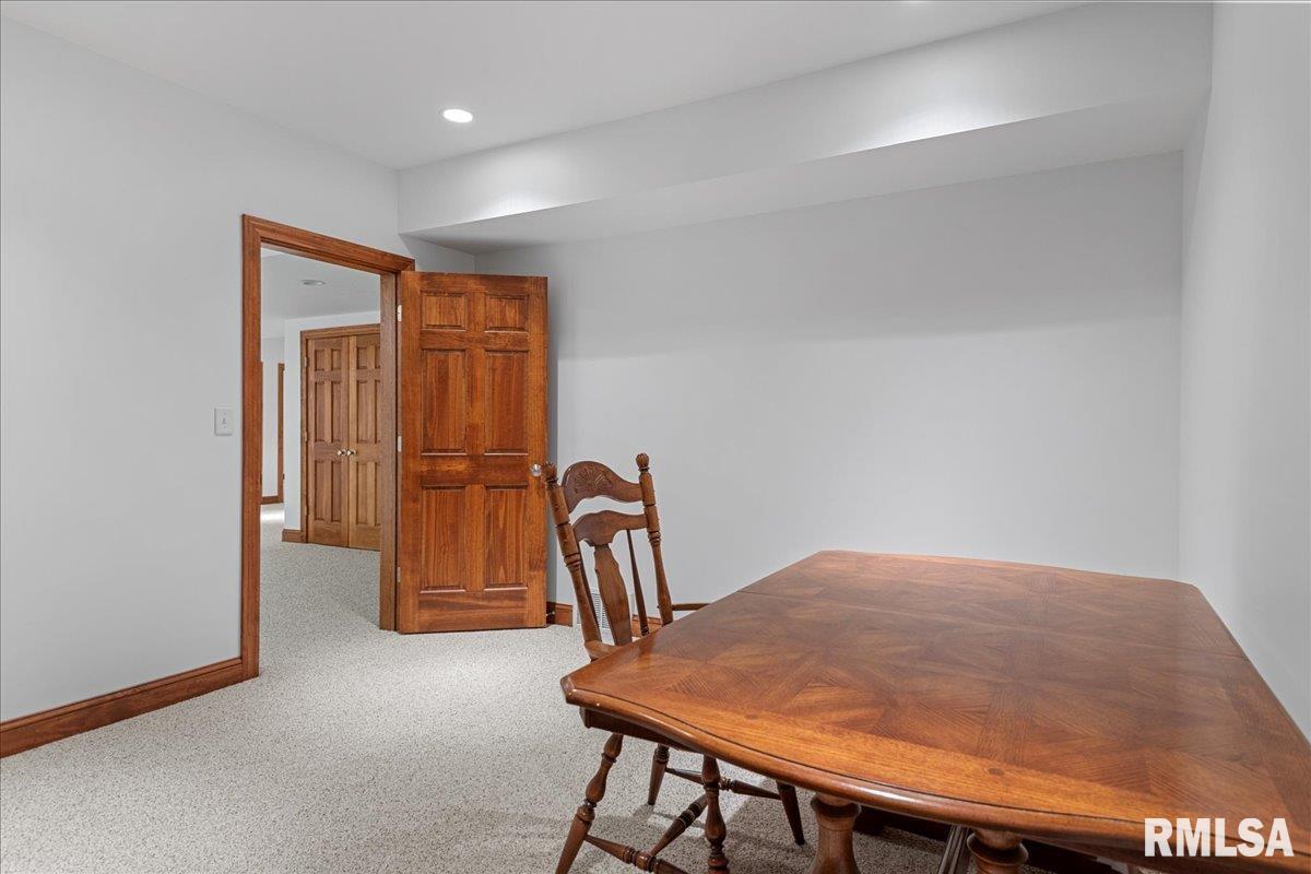 1605 Scarlett Place Springfield, IL 62704 - Photo 60 of 69