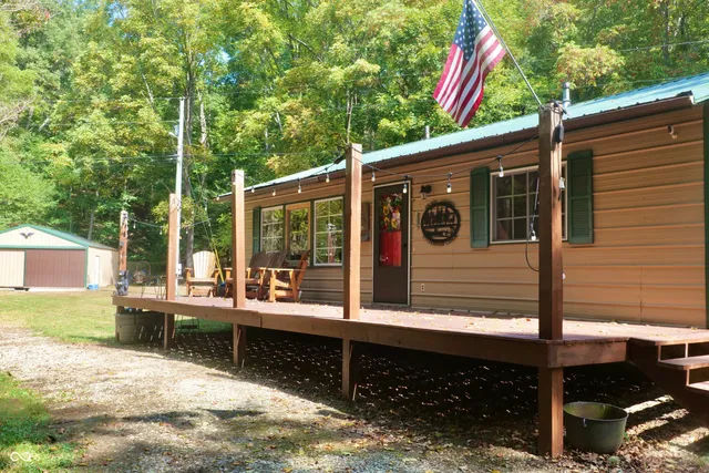 $219,900 | 784 Combs Road, Columbus, IN 47201