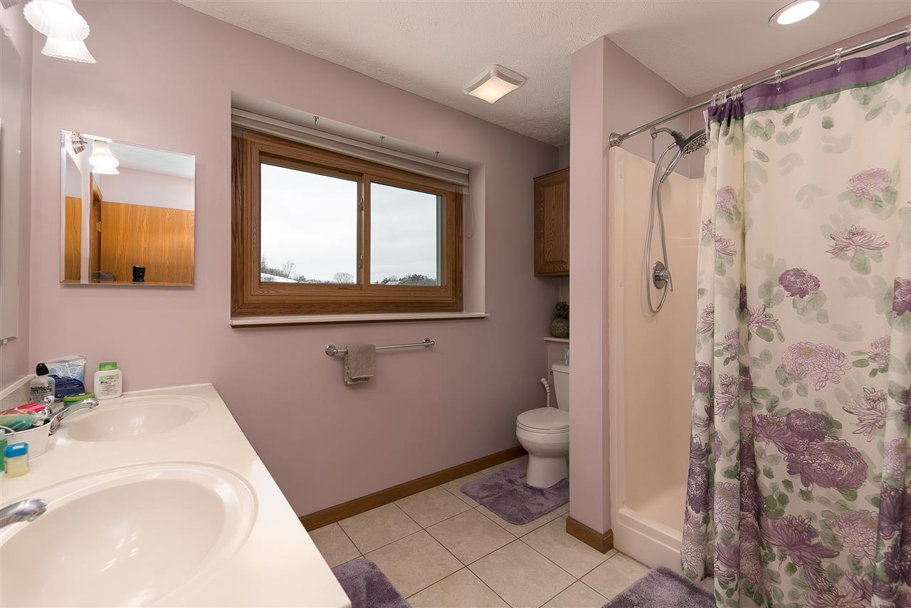 1086 Smith Road Traverse City, MI 49696 - Photo 13 of 43 1857552-12.JPG