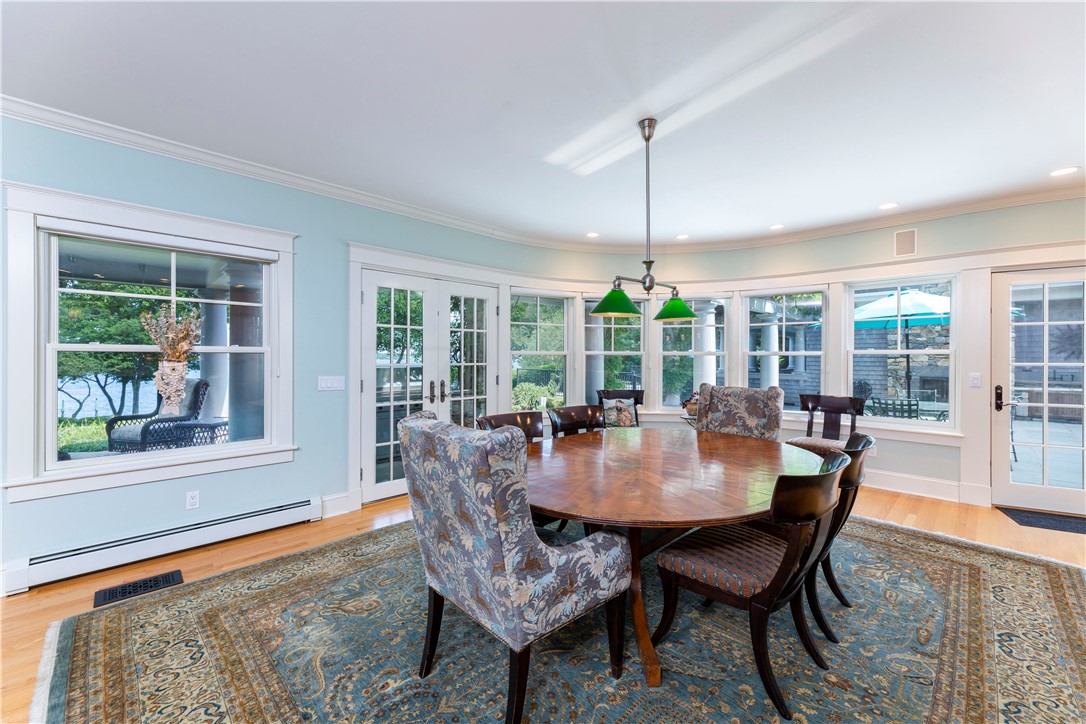 400 East Shore Road Jamestown, RI 02835 - Photo 18 of 49