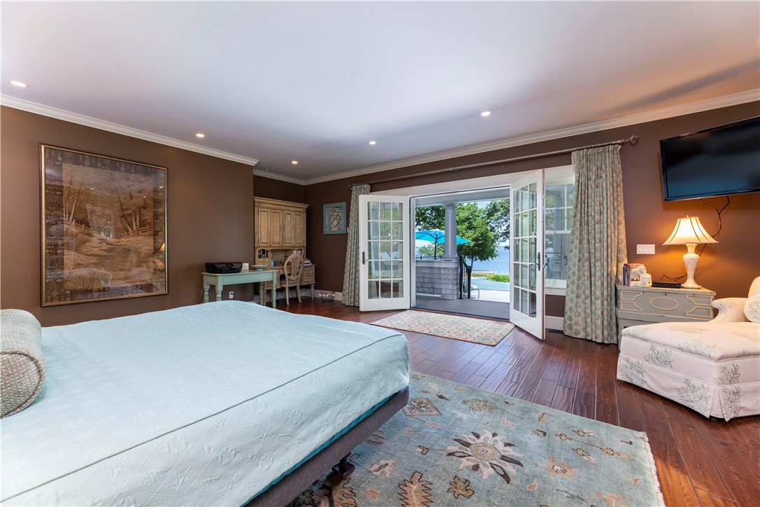 400 East Shore Road Jamestown, RI 02835 - Photo 27 of 49