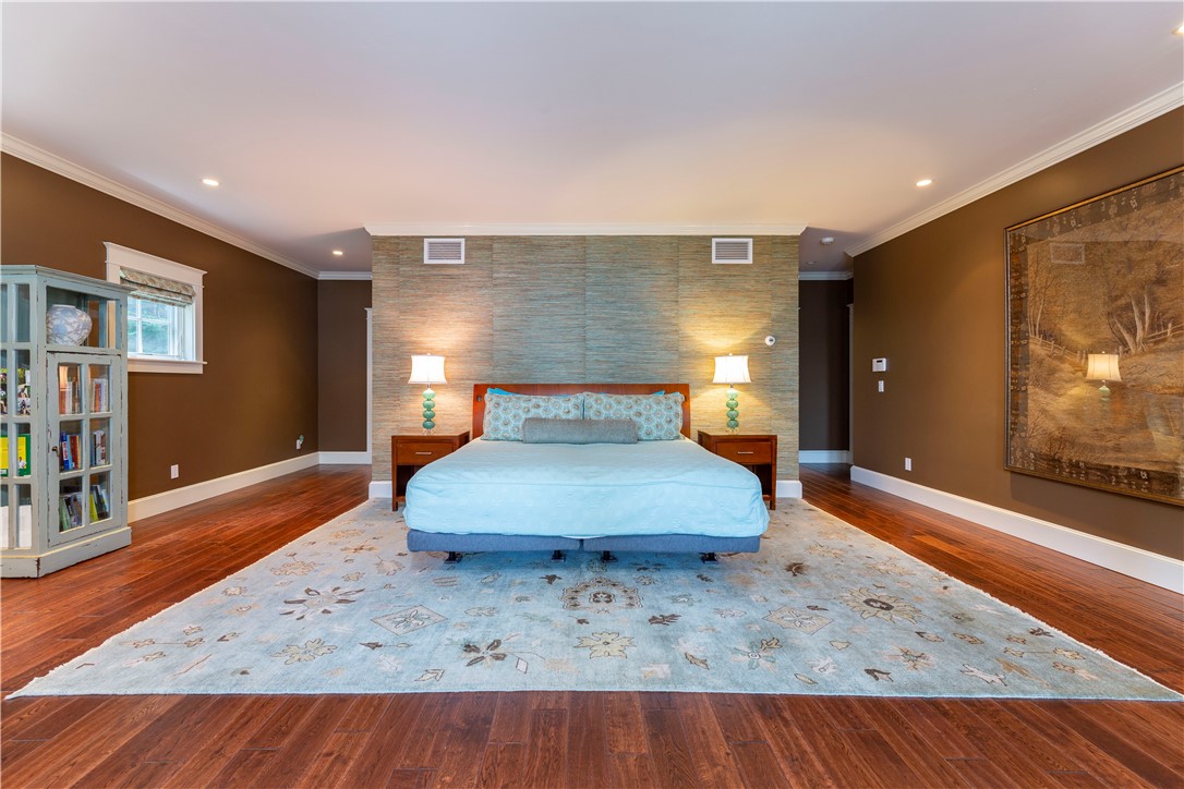 400 East Shore Road Jamestown, RI 02835 - Photo 28 of 49