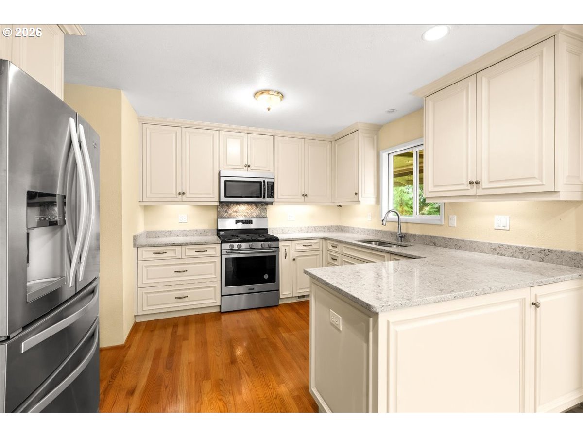 3022 Watercrest Road Forest Grove, OR 97116 - Photo 5 of 35