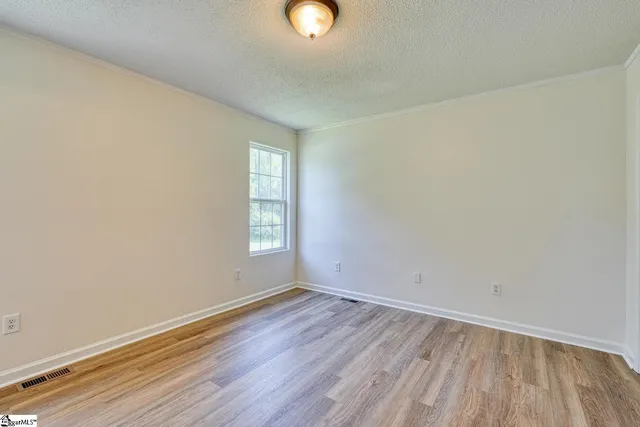 $289,900 | 307 Sally Brooke Lane, Inman, SC 29349