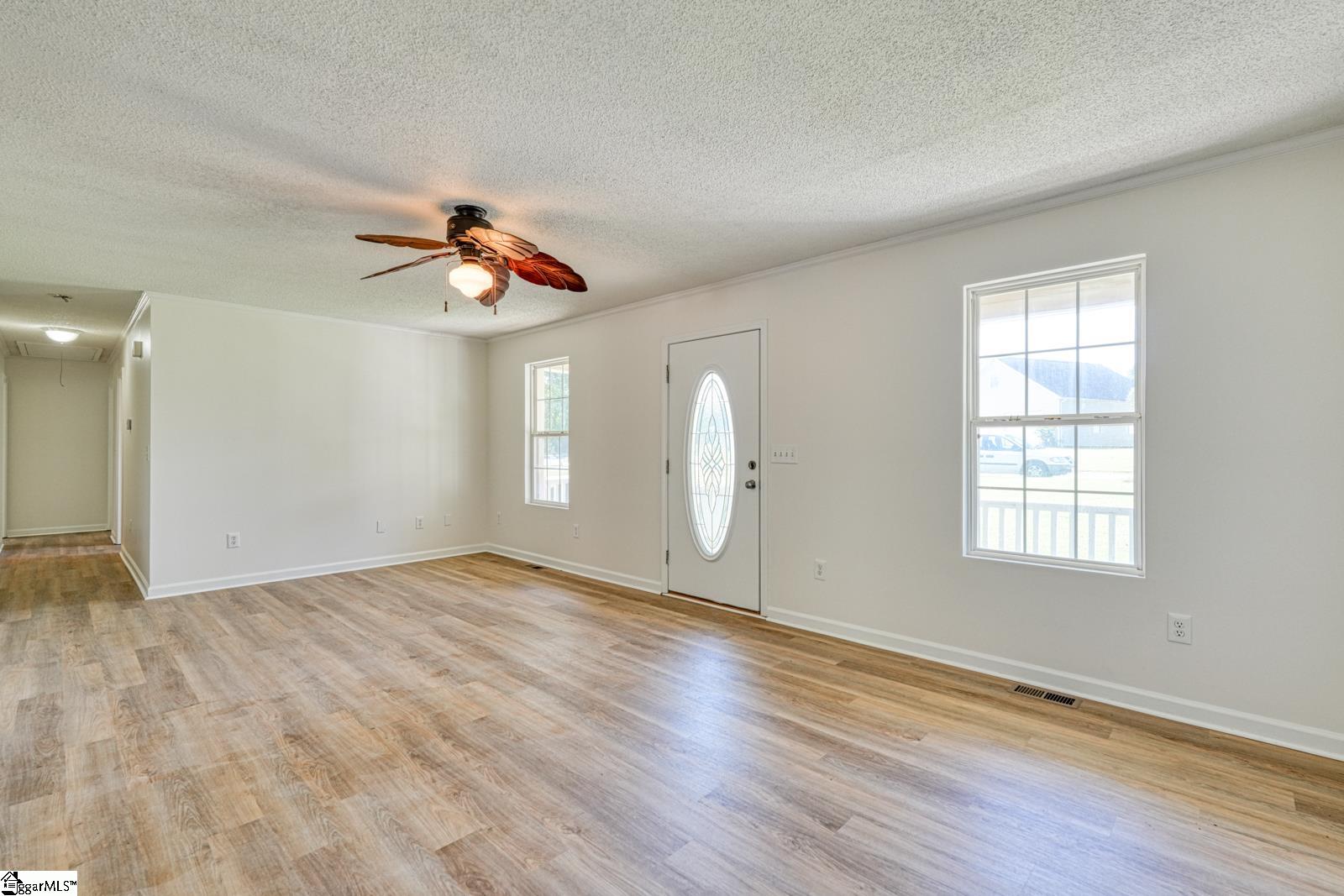 307 Sally Brooke Lane Inman, SC 29349 - Photo 6 of 35