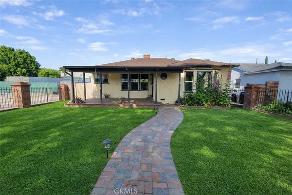 $1,150,000 | 532 North Reese Place, Burbank, CA 91506