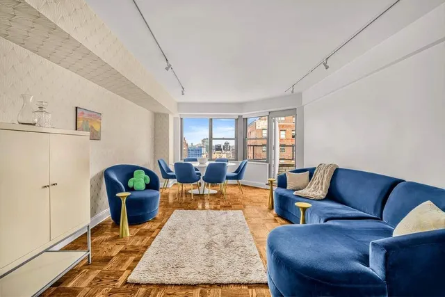 $1,295,000 | 175 West 13th Street, Unit 17E | West Village