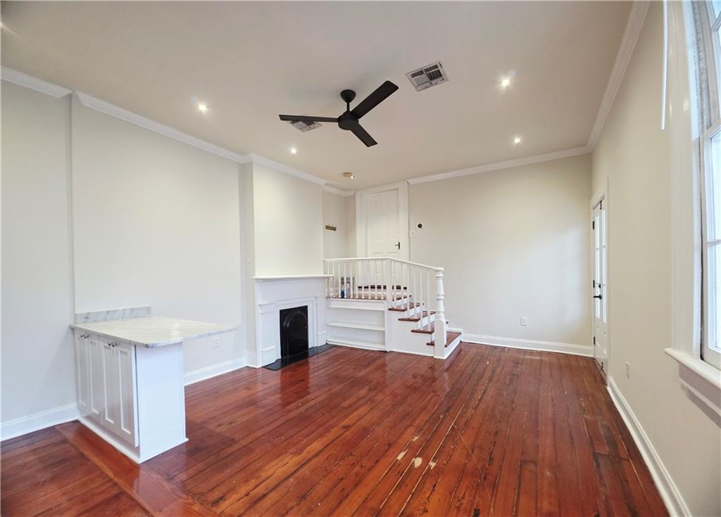 1002 Third Street, Unit 4 New Orleans, LA 70130 - Photo 5 of 11