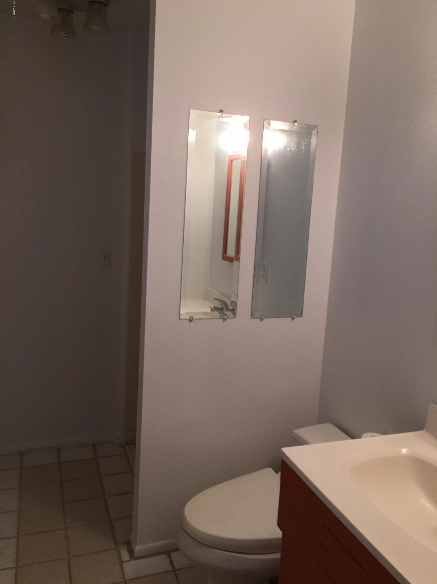 3915 West Ocotillo Road Phoenix, AZ 85019 - Photo 12 of 15 IMG_0478