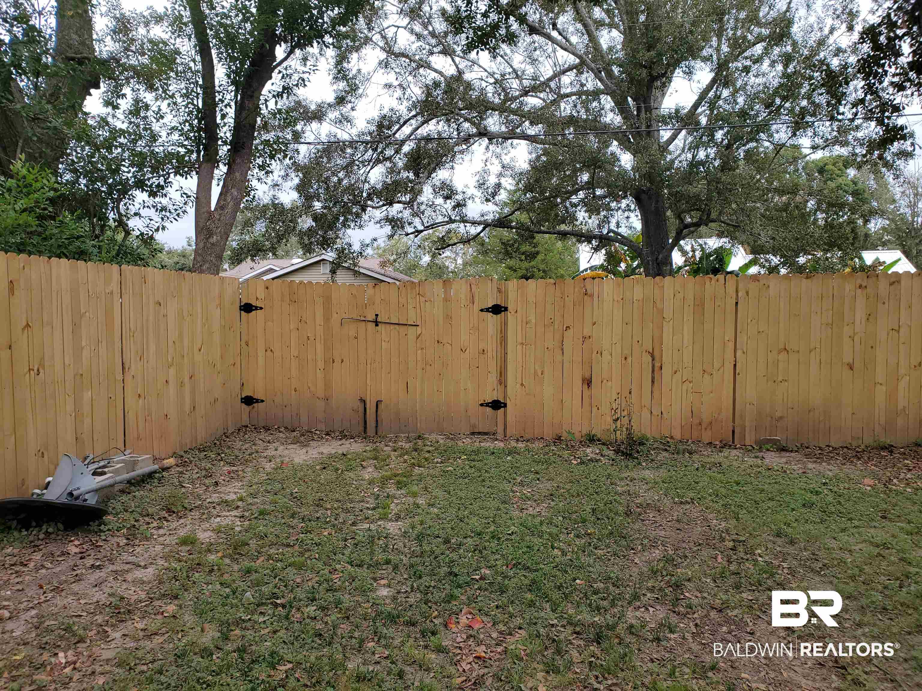 415 East Myrtle Avenue Foley, AL 36535 - Photo 8 of 26 rear access to service la